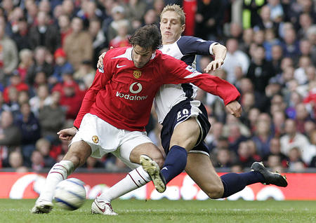 生涯中备受 生涯中备受